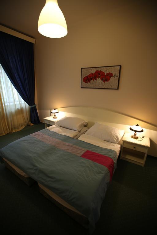 Eurowings Hotel Praga Exterior foto